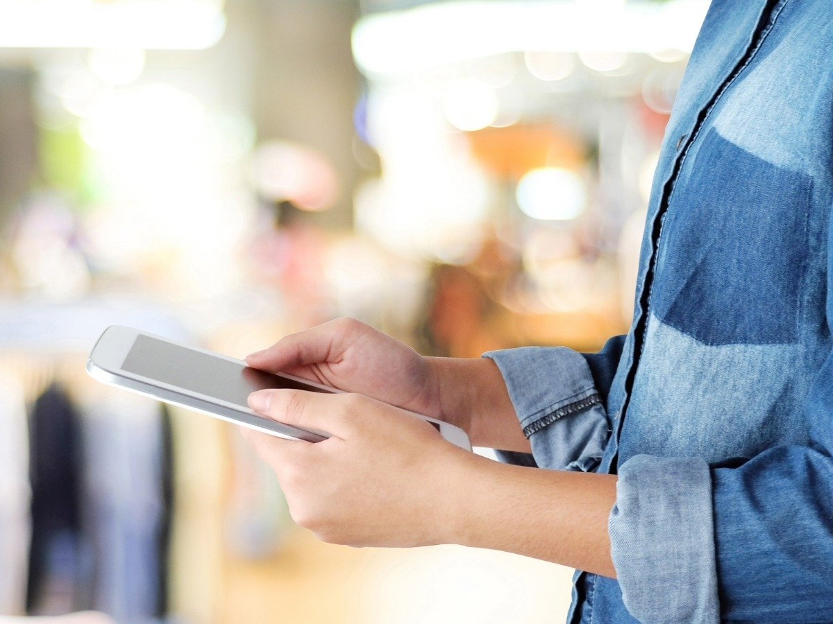 Retailer using a real-time inventory management system to run their store