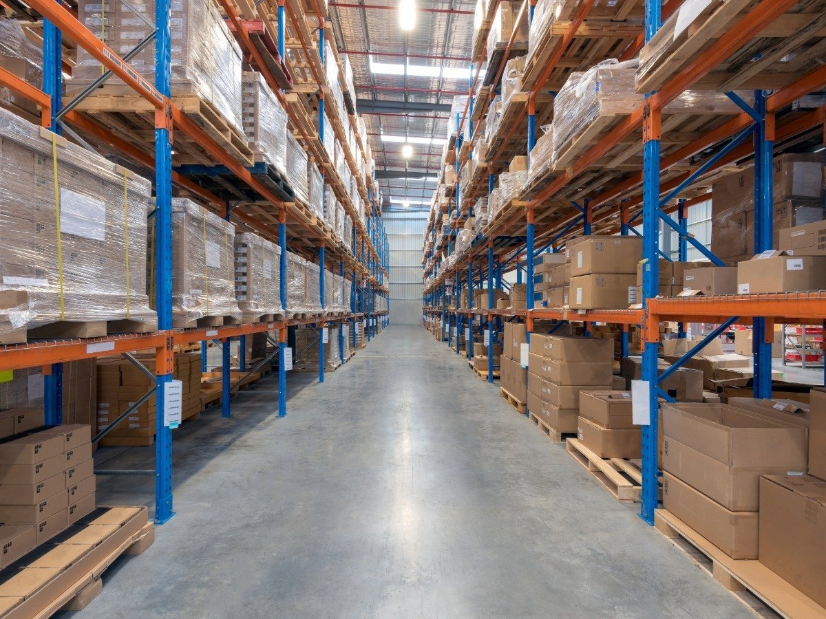 Inventory management demand forecasting for retail