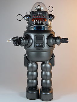 Osaka Tin Toy Institute – Tin Age Collection – Robby the Robot with Blaster – Front