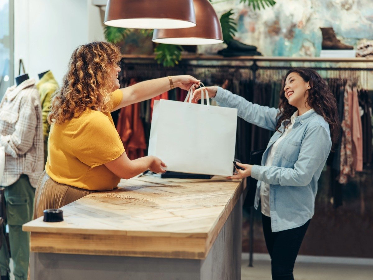 within-blog-happy-customer-staff